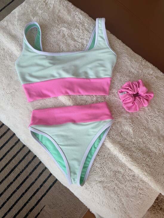 LainSnow Other - LainSnow Watermelon Colorblock Kiawah 2 piece - S Top/XS Bottom